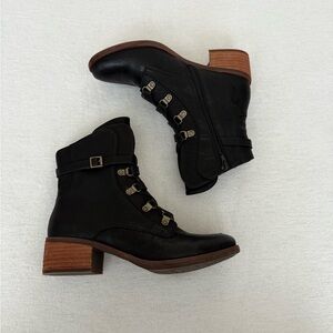 Black Boots with Brown Heel